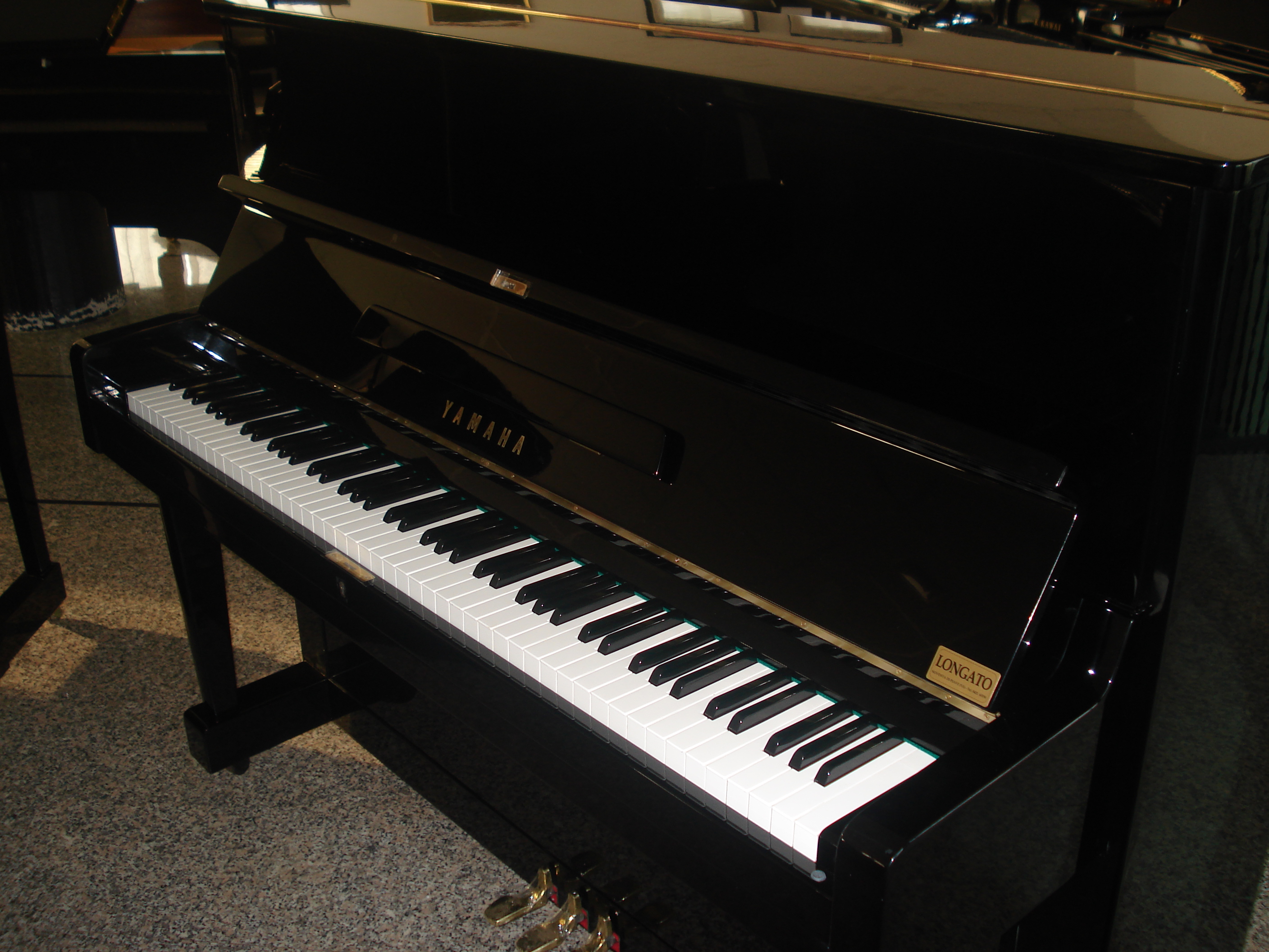 PIANOFORTE YAMAHA U1- USATO- PIANOFORTI USATI YAMAHA -PIANOFORTI RIGENERATI/RICONDIZIONATI-