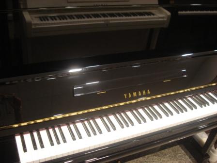 PIANOFORTE YAMAHA Verticale U1 