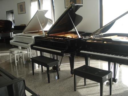 NOLEGGIO PIANOFORTI A PORDENONE-UDINE